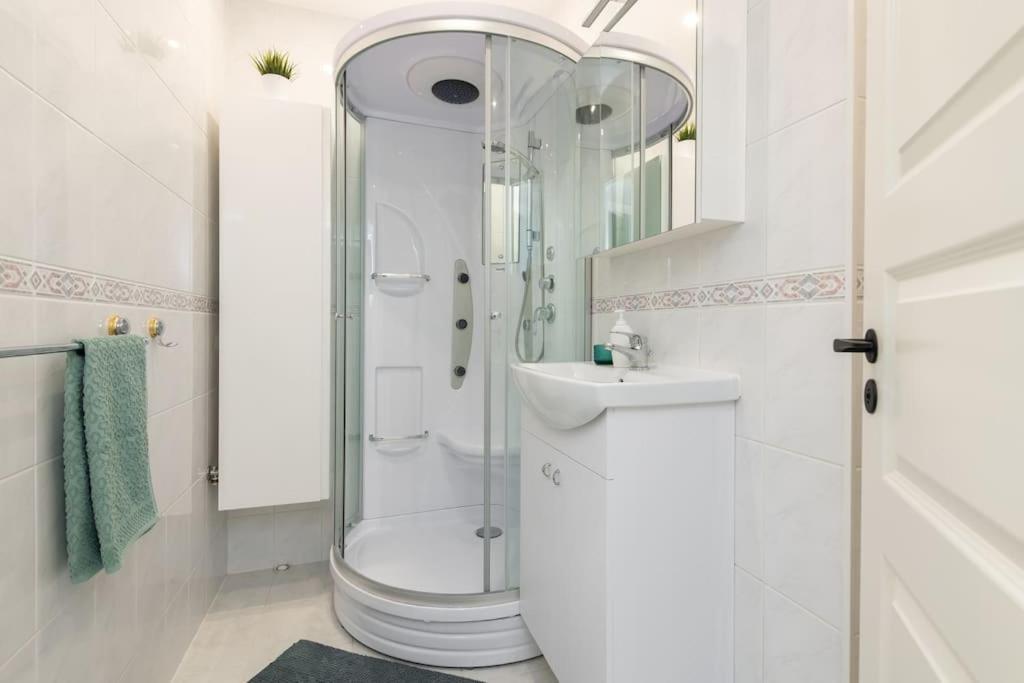 Roosikransi Apartment Tallinn Kültér fotó